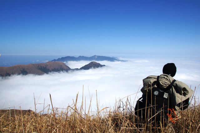 款睡袋怎么选?不踩雷指南冰球突破户外新手的第一(图12) 款睡袋怎么选?不踩雷指南冰球突破户外新手的第一(图12)